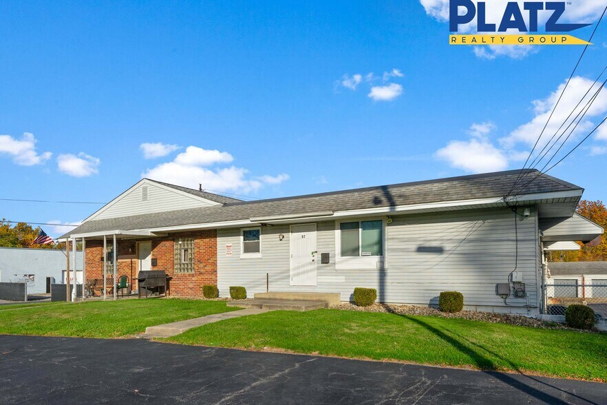 Primary Photo Of 47 Oak Knoll Dr, Hubbard Office For Lease