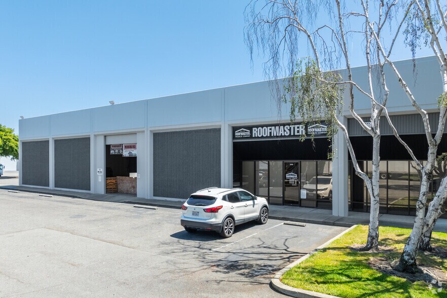 More Photos Of 2361 Industrial Pky W, Hayward Unknown For Lease