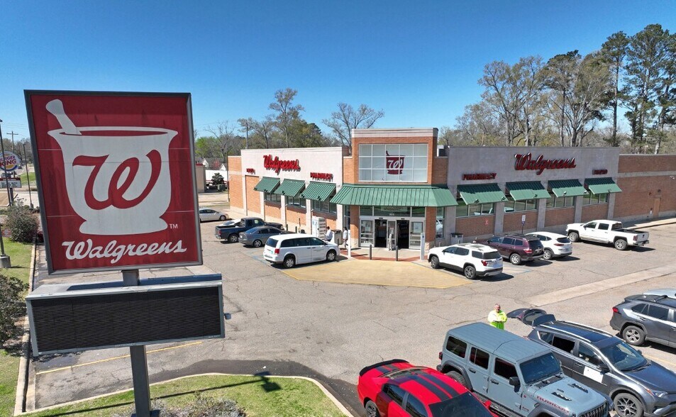 Primary Photo Of 805 US-278, Amory Drugstore For Sale