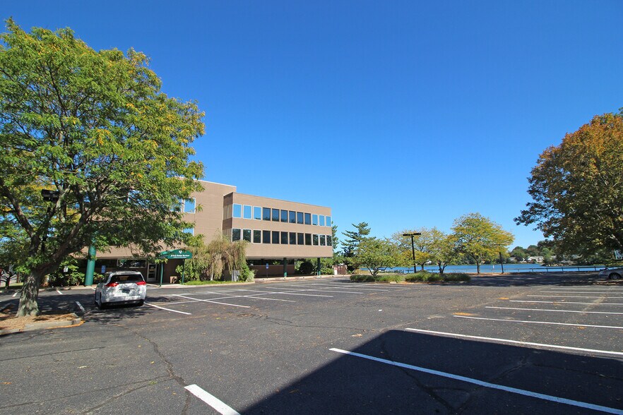 More Photos Of 1 Post Rd, Fairfield Office For Sale