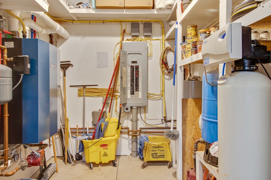 More Photos Of 13520 Currier Sardinia Rd, Chaffee General Retail For Sale