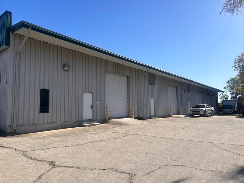 More Photos Of 203 Deptford St, Savannah Warehouse For Lease