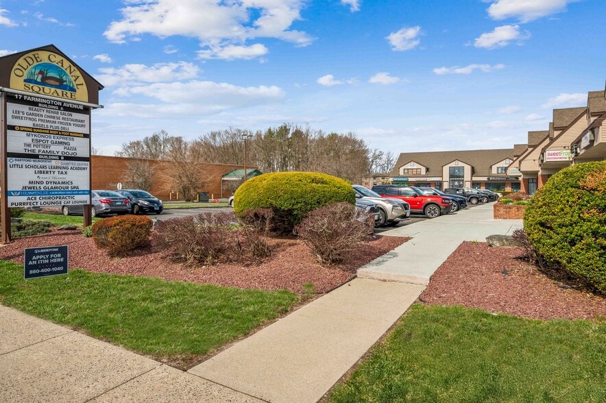 More Photos Of 17 Farmington Ave, Plainville General Retail For Sale