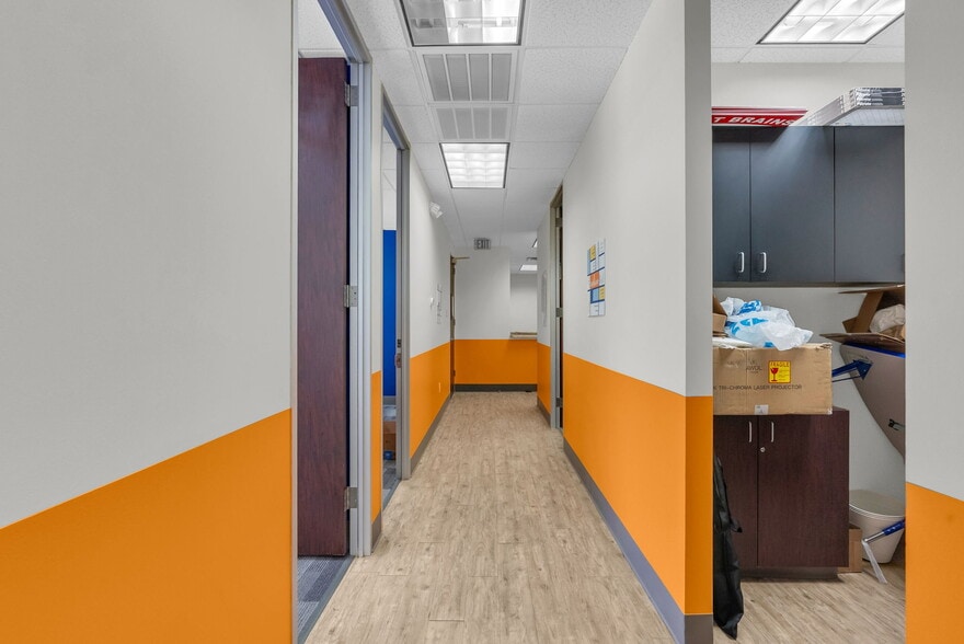 More Photos Of 6707 Sterling Ridge Dr, The Woodlands Medical For Lease