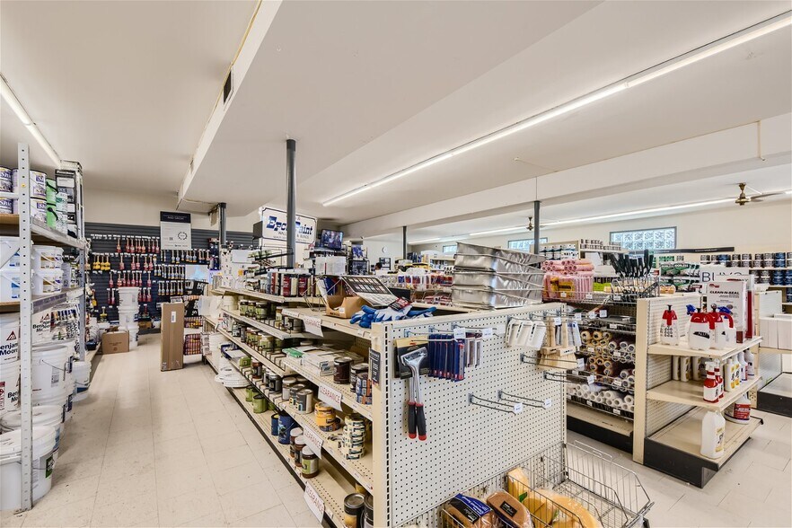 More Photos Of 5301 N Harlem Ave, Chicago Freestanding For Sale