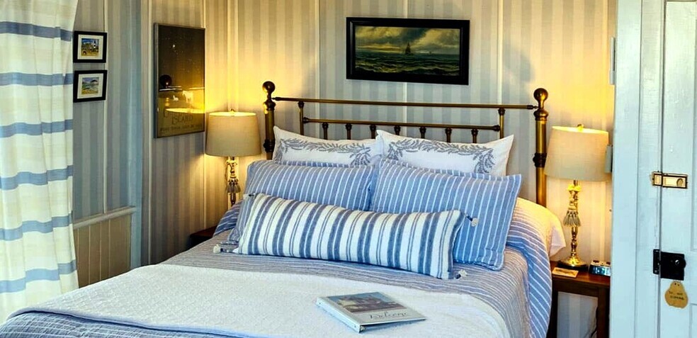 More Photos Of 4141 Main St, Chincoteague Island Hospitality For Sale