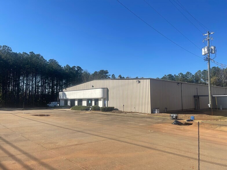 More Photos Of 2672 Hickory Grove Rd NW, Acworth Manufacturing For Lease