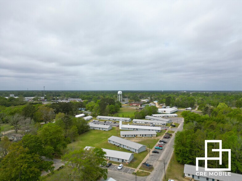 More Photos Of 156 Patterson St, Atmore Apartments For Sale