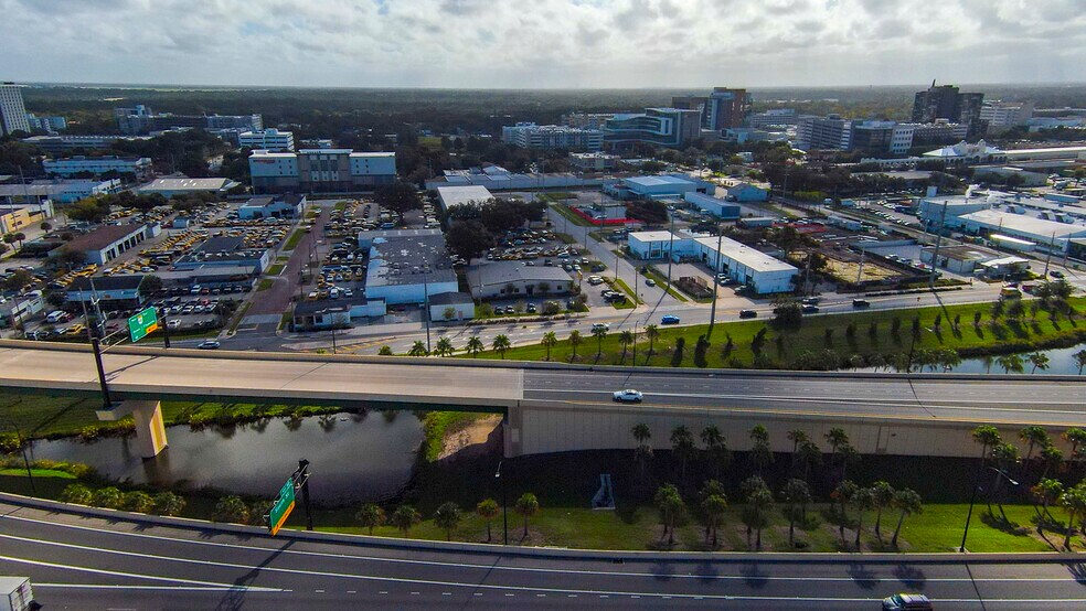 More Photos Of 1110 Sligh Blvd, Orlando Warehouse For Lease