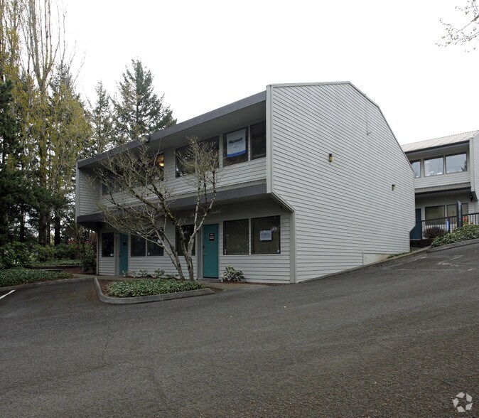 More Photos Of 7460 SW Hunziker Rd, Tigard Unknown For Lease