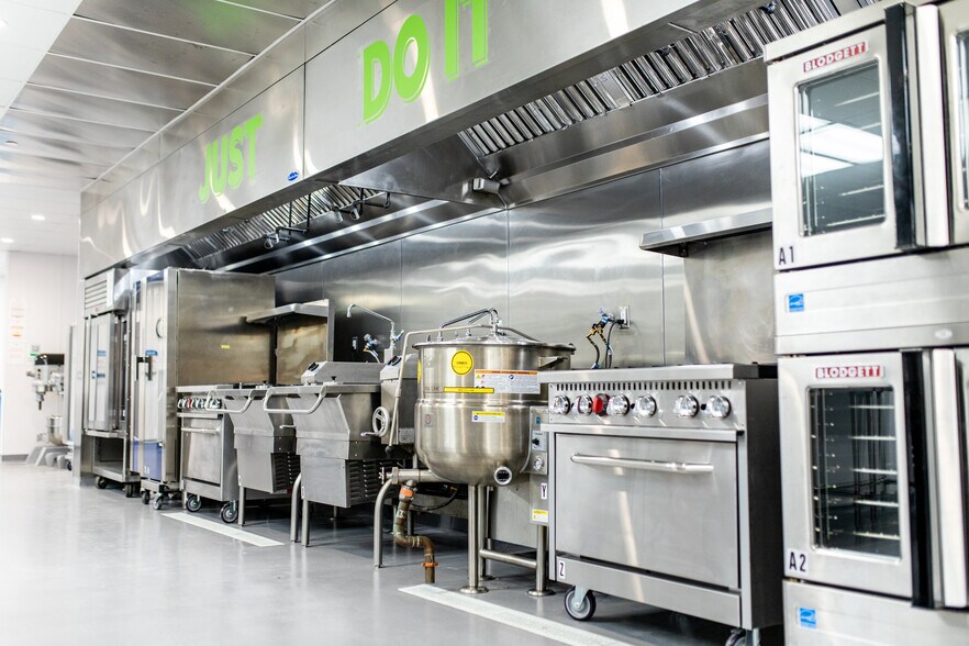 More Photos Of 1300 E Anderson Ln, Austin Coworking Space