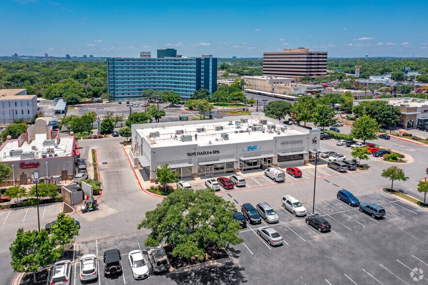 More Photos Of NW Loop 410 @ Blanco Rd, San Antonio Unknown For Lease