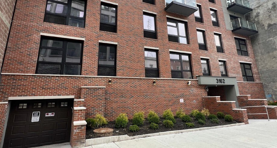 More Photos Of 3162 Villa Ave, Bronx Apartments For Sale