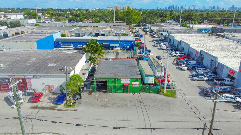 More Photos Of 5201 NW 36th Ave, Miami Light Manufacturing For Sale