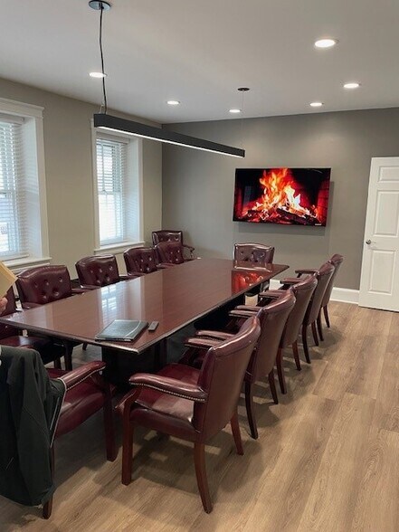 More Photos Of 418 Main St, Harleysville Office Residential For Lease