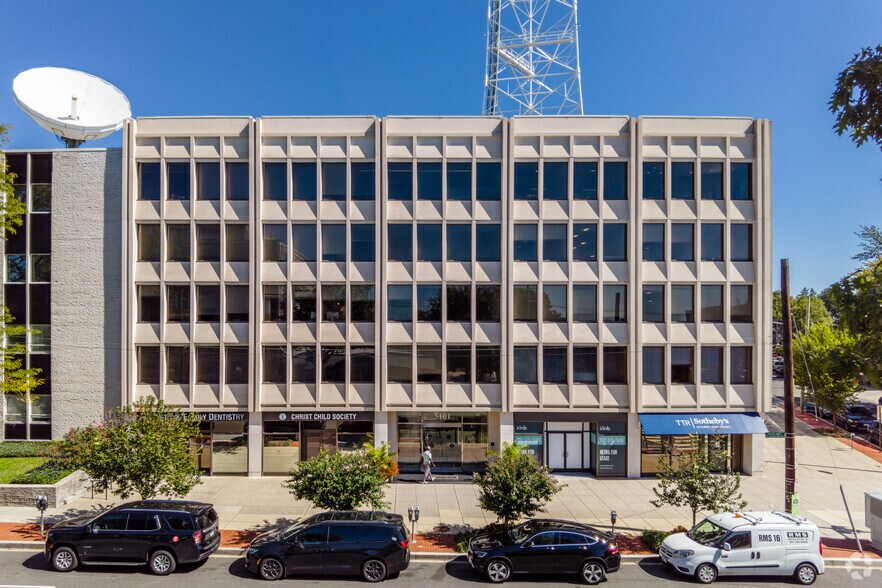 More Photos Of 5101 Wisconsin Ave NW, Washington Office For Lease