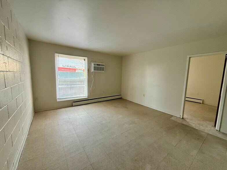 More Photos Of 911-913 Rogers Pl, Cincinnati Apartments For Sale