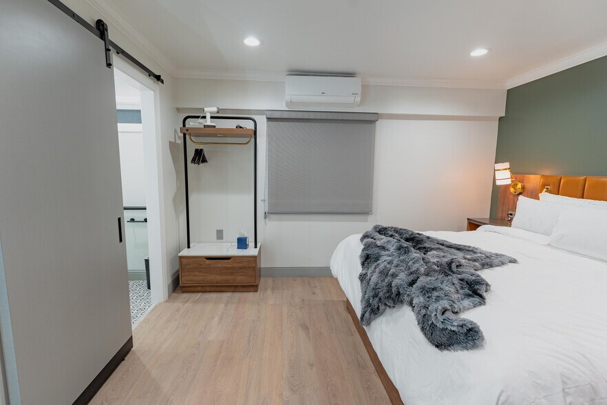 More Photos Of 1107 N Broadway, Santa Maria Hotel For Sale