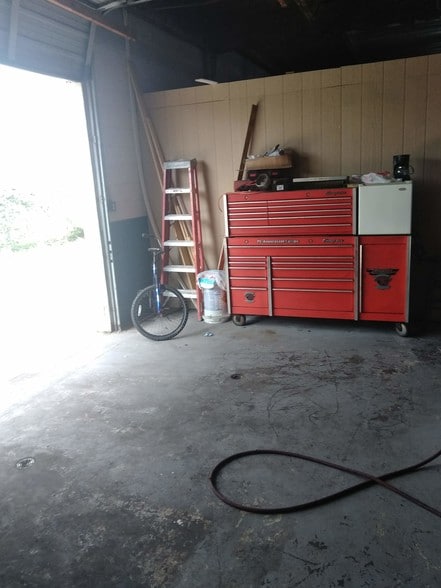 More Photos Of 2116 Fry Rd, Houston Auto Repair For Sale