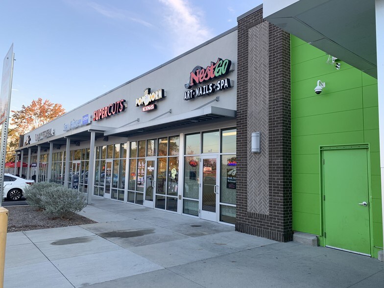 More Photos Of 1551 E Nine Mile Rd, Pensacola Storefront For Lease