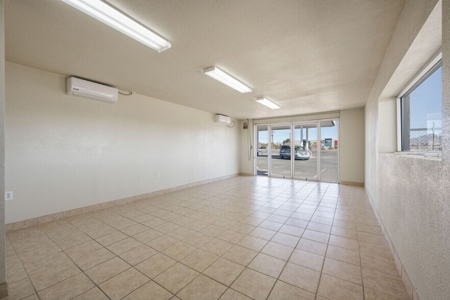 More Photos Of 5701 N Jornada Rd, Las Cruces Service Station For Sale