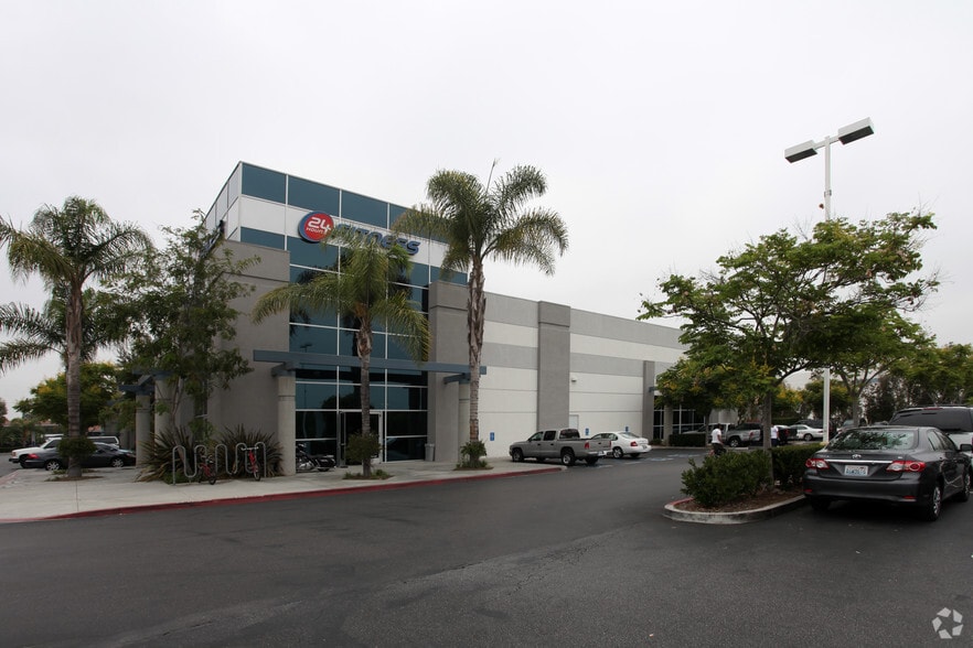 More Photos Of 13312 Imperial Hwy, Santa Fe Springs Health Club For Lease