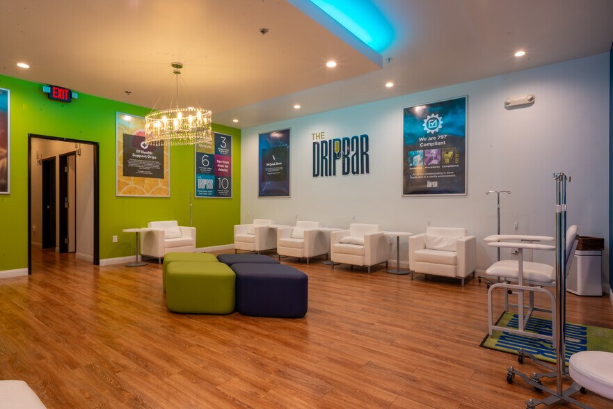 More Photos Of 4551-4583 W Flamingo Rd, Las Vegas Unknown For Lease