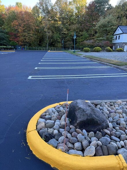 More Photos Of 385 US Route 9W, Alpine Restaurant For Sale