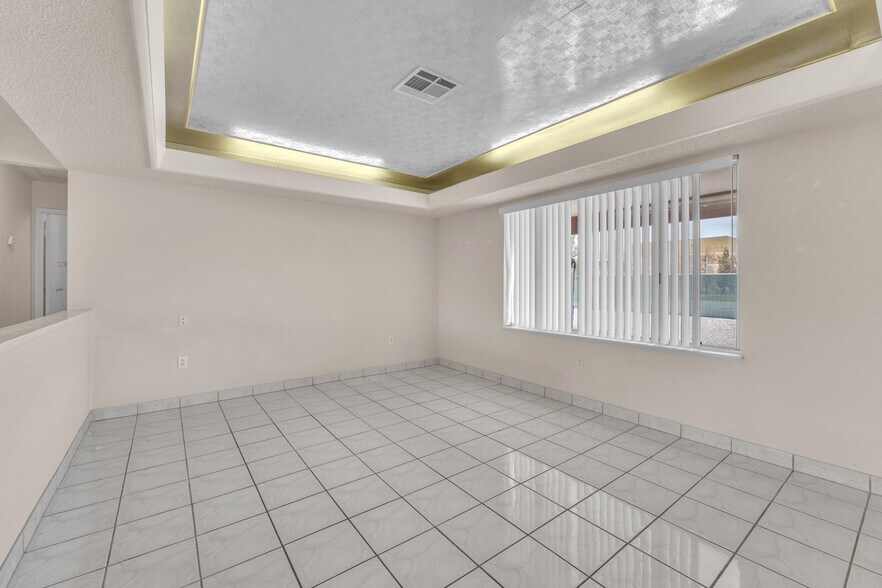 More Photos Of 2130 E Maule Ave, Las Vegas Land For Lease