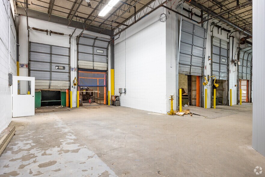 More Photos Of 35 Obrien St, Kearny Manufacturing For Lease