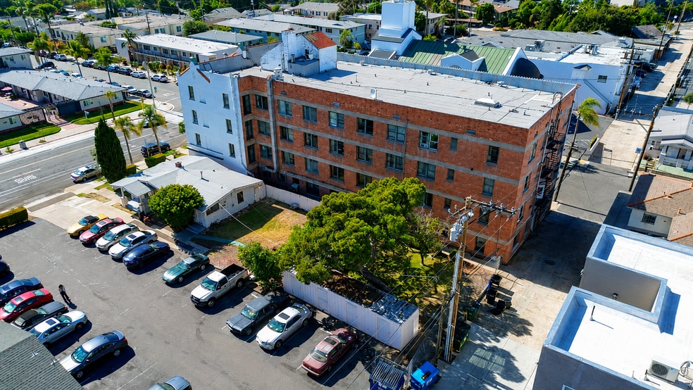 More Photos Of 3645 Park Blvd, San Diego Hotel For Sale
