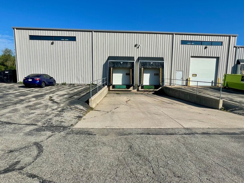 More Photos Of 9089 Westphal Ln, Neenah Industrial For Lease