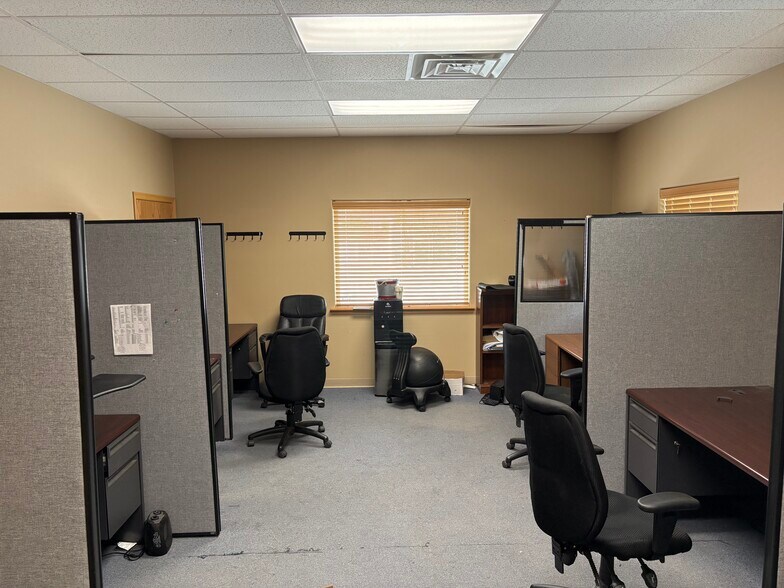 More Photos Of 6095 W Van Giesen St, West Richland Industrial For Sale