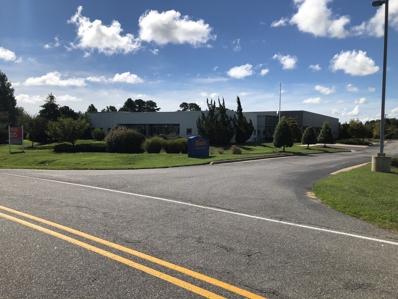More Photos Of 112 Corporate Dr, Elizabeth City Office For Sale