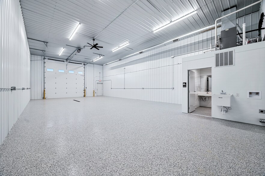 More Photos Of 2690 Grissom st, Columbus Unknown For Lease