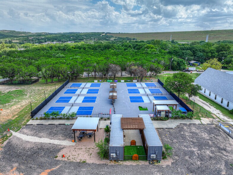 More Photos Of 14147 FM 306, Canyon Lake Trailer Camper Park For Sale