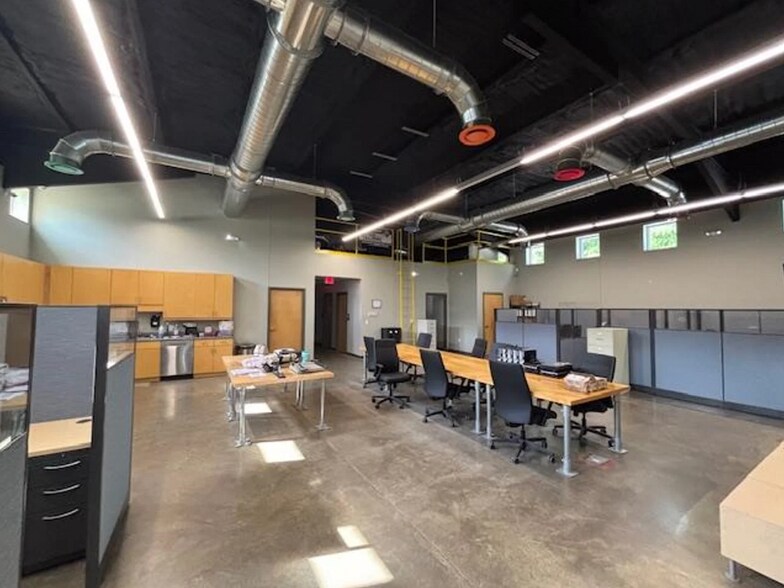 More Photos Of 1170 W Highway 92, Newton Warehouse For Sale