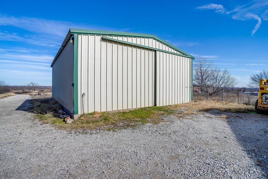 More Photos Of 2040 Erwin Rd, Poolville Land For Sale