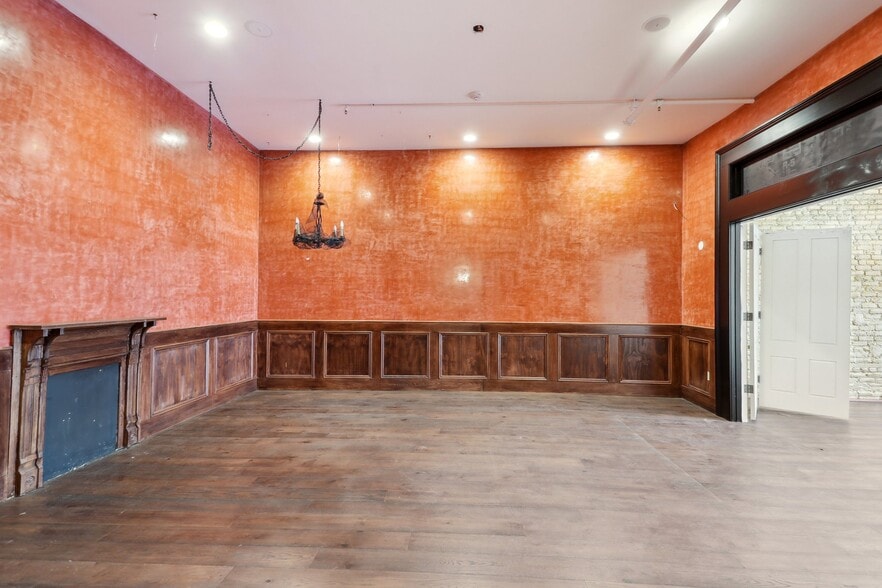 More Photos Of 309-311 Decatur St, New Orleans Freestanding For Sale