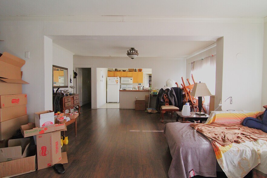 More Photos Of 1108 N Kenmore Ave, Los Angeles Storefront Retail Residential For Sale