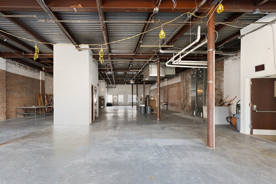 More Photos Of 91 Lake Ave, Tuckahoe Office For Sale