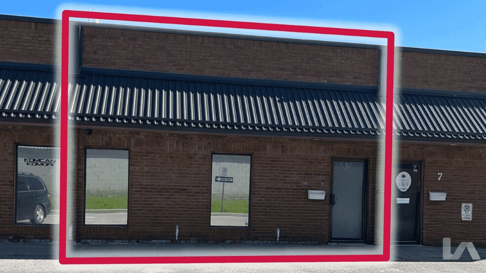 More Photos Of 55 Sinclair Ave, Halton Hills Showroom For Sale