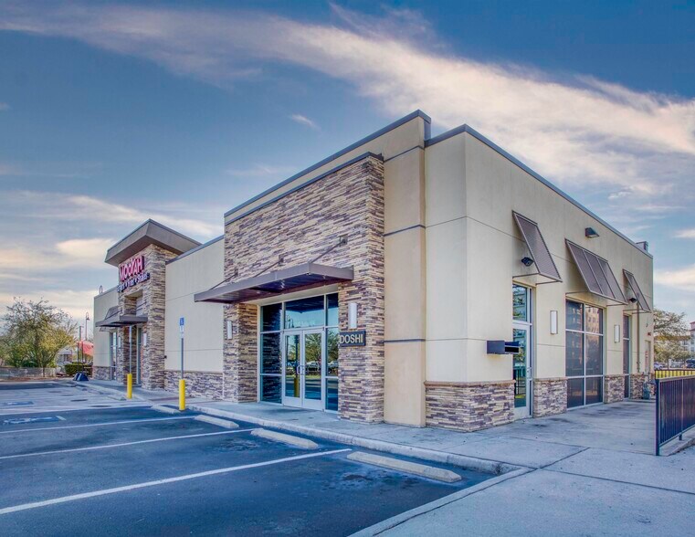 Primary Photo Of 1040 N Orlando Ave, Winter Park Storefront For Lease