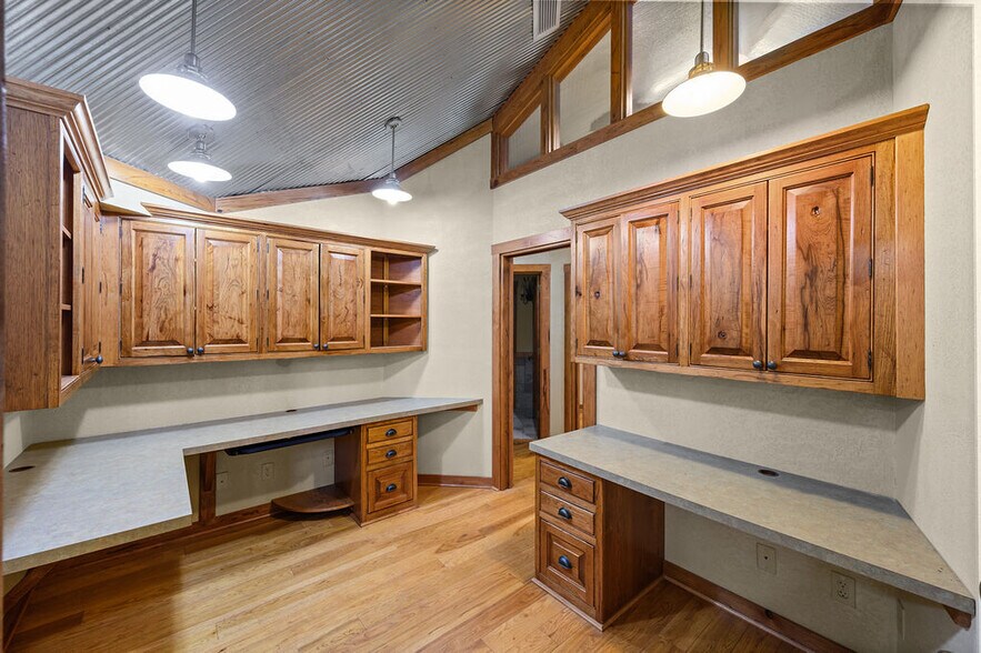 More Photos Of 10960 State Route 550, Vincent Healthcare For Sale