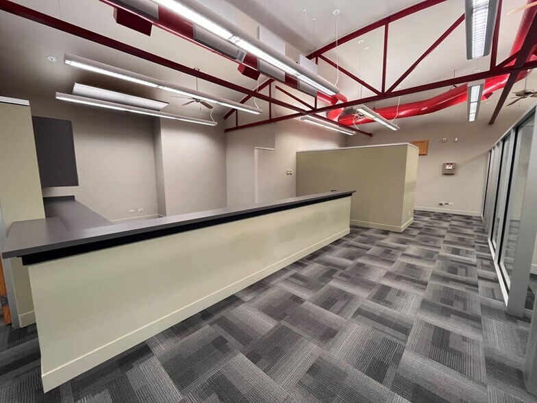 More Photos Of 300 W Main St, Boise Medical For Lease