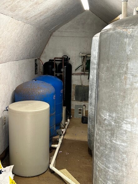 More Photos Of 141 County Road 851, Elizabeth Hotel For Sale