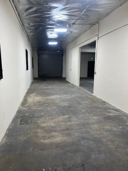 More Photos Of 11654-11658 McBean Dr, El Monte Manufacturing For Lease
