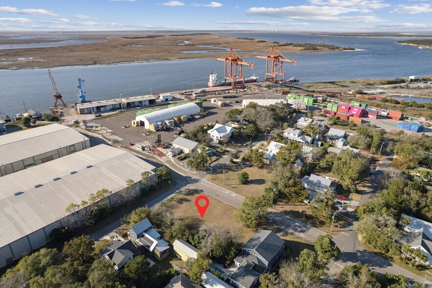 More Photos Of 332 N 3rd St, Fernandina Beach Land For Sale