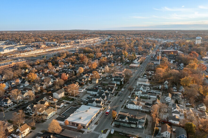 More Photos Of 1010 Cesar E Chavez Ave SW, Grand Rapids General Retail For Lease