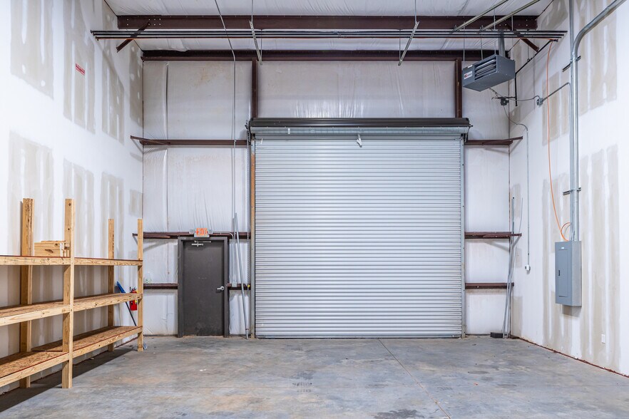More Photos Of 4337 McBrayer Rd, Oakwood Warehouse For Sale